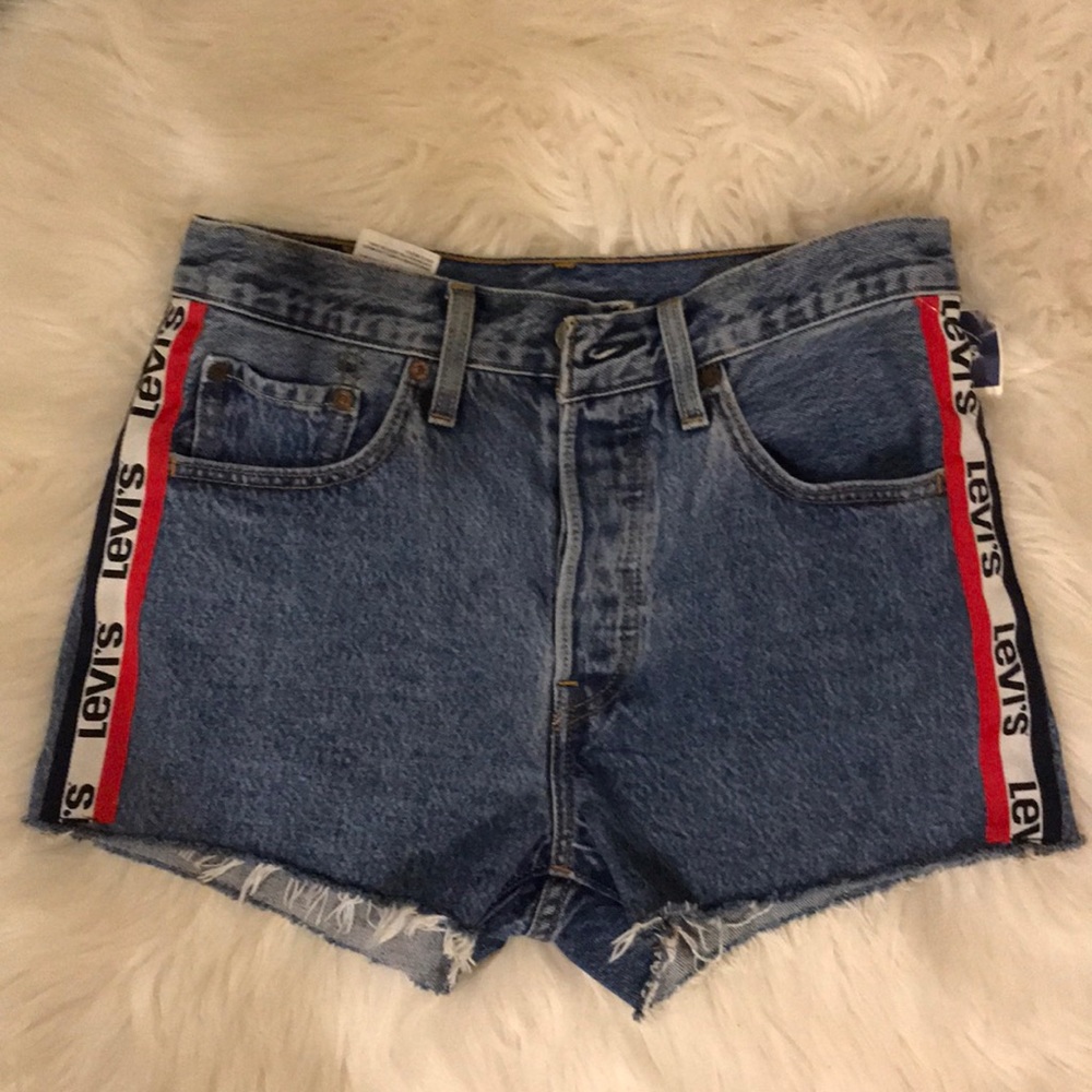 Levi high waisted denim shorts